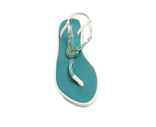 Sandales bleues et blanches bijou ethnique coloré