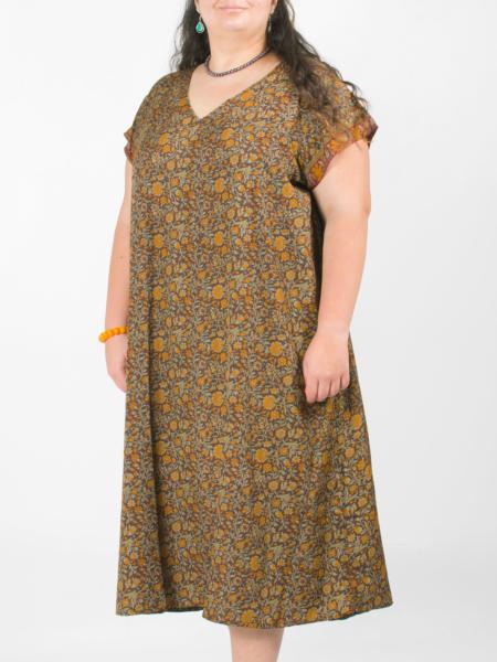 Robe longue grande taille imprimée motif floral marron 