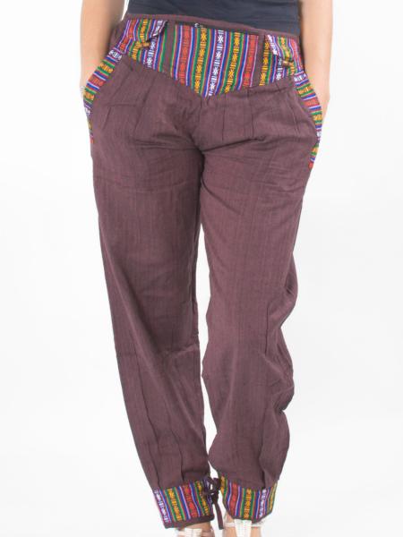 Pantalon marron coton brodé motif népalais