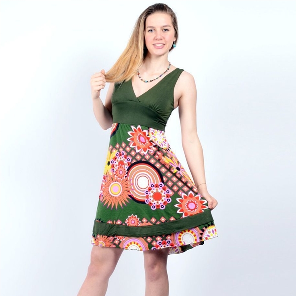 Robe kaki style pin-up à motif à fleurs