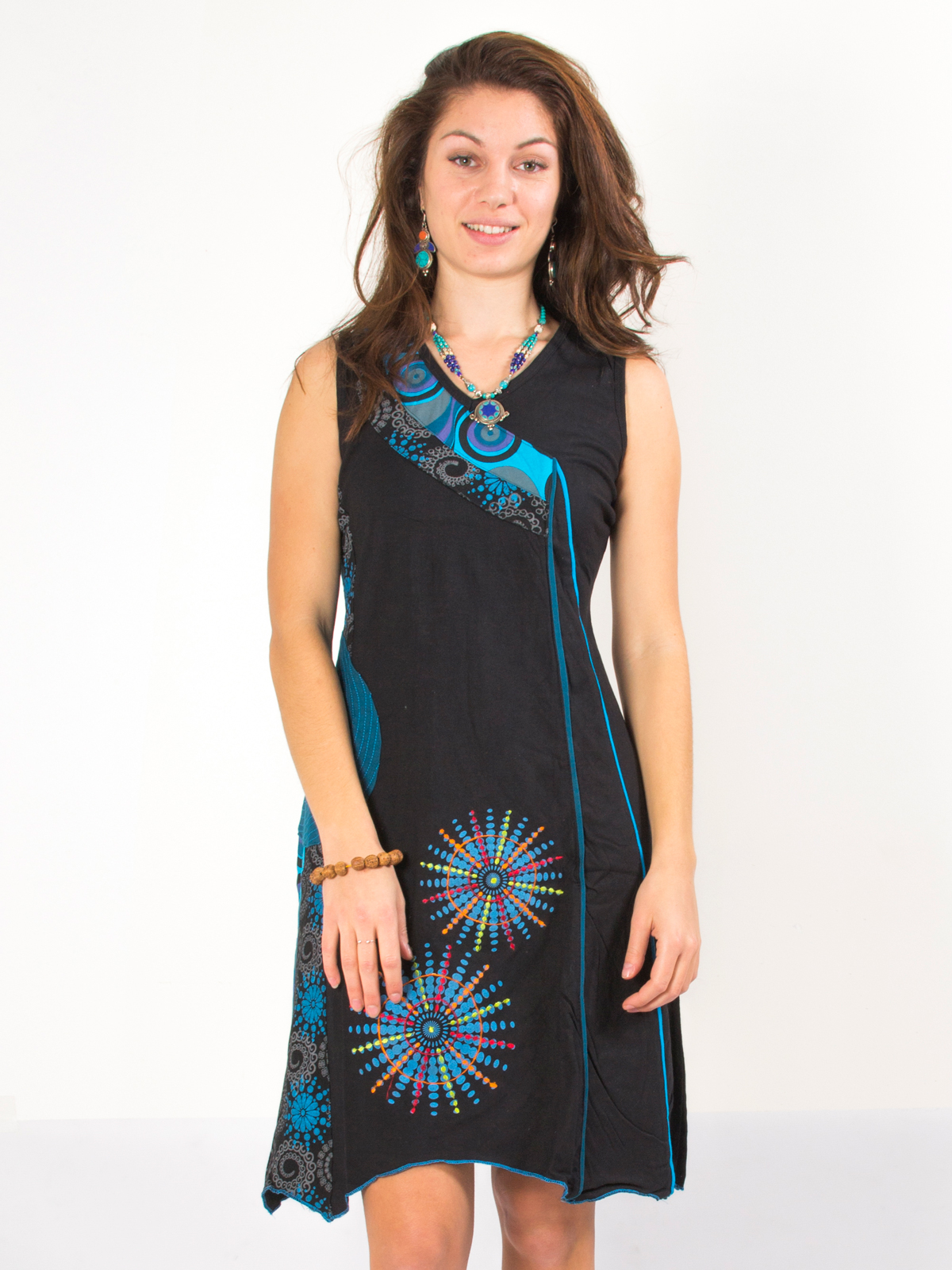 Robe noire bleue turquoise motifs rétro Mode ethnique