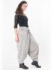 Pantalon sarouel léger à rayures grises et blanches