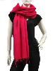 Grande écharpe fuchsia unie en laine