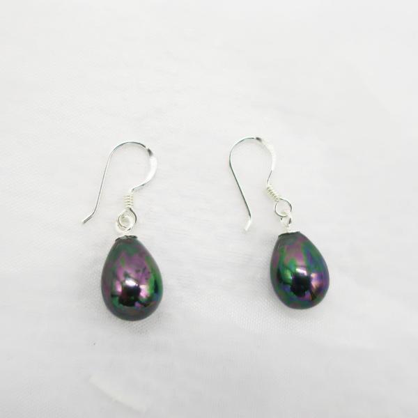 Boucles d'oreilles perle violette nacrée