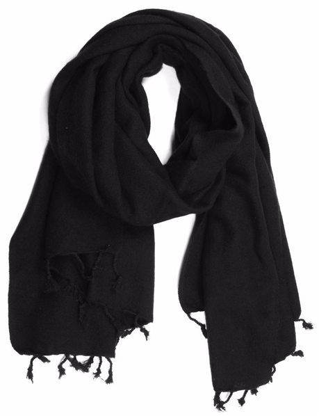 Grande écharpe noire unie en laine