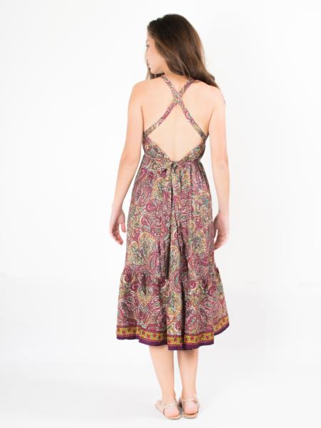 robe bordeaux et blanche