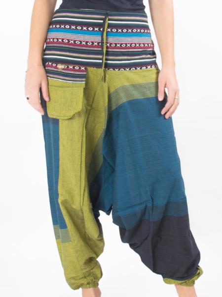 Pantalon sarouel léger bleu pétrole à rayures et motif du Népal