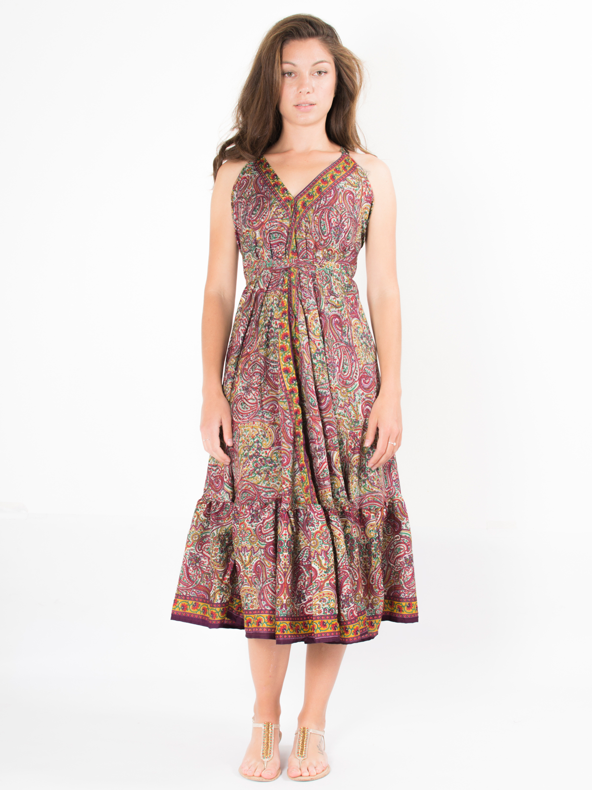 robe bordeaux et blanche